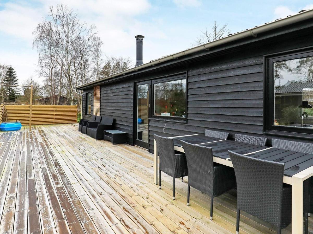 7 Person Holiday Home In เฟรเดริกส์ฮัฟน์ ภายนอก รูปภาพ