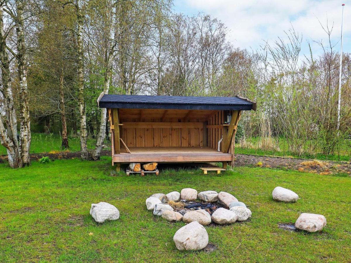 7 Person Holiday Home In เฟรเดริกส์ฮัฟน์ ภายนอก รูปภาพ