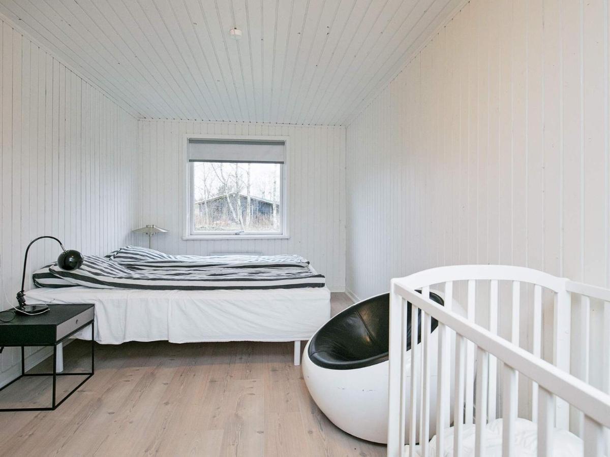 7 Person Holiday Home In เฟรเดริกส์ฮัฟน์ ภายนอก รูปภาพ